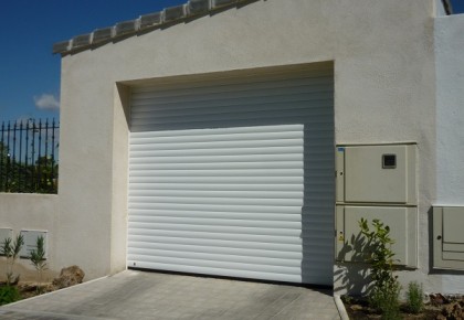 Puertas de garaje en Villanueva del Pardillo