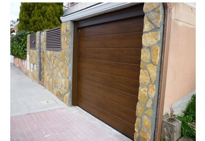 Puertas de garaje en Camarma de Esteruelas