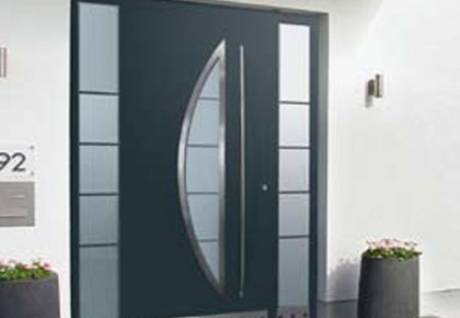 Puertas de exterior de aluminio - Puertas de entrada Hörmann